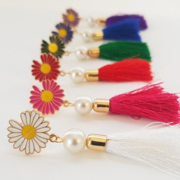 Flower Tassel Earrrings - Picture 2 of 2